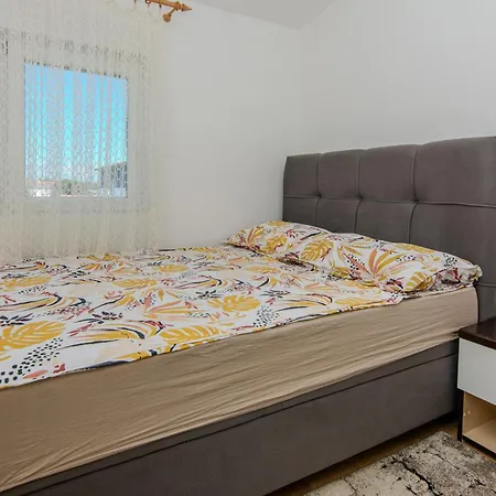 With Parking Space - 24319 Vir